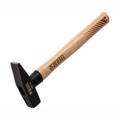 Молоток слесарный, 500 г, кованый квадратный боек, буковая рукоятка// Denzel