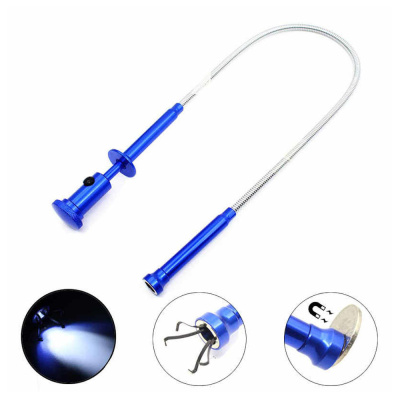 Захват магнитный гибкий с выдвижными "когтями" и фонариком ТОП АВТО