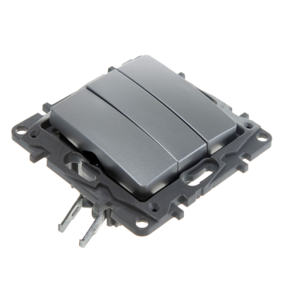 Выключатель трехклавишный алюминий 10АХ ETIKA 