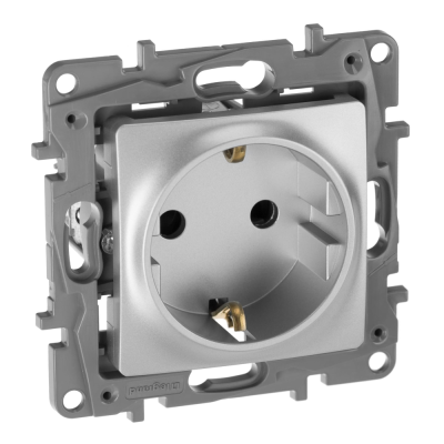 Розетка с заземлением со шторками алюминий  винтовые зажимы Розетка с заземлением со шторками алюминий  винтовые зажимы