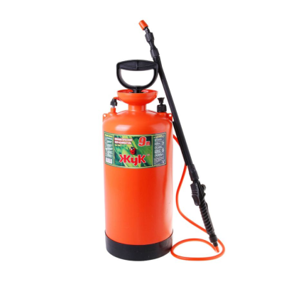 Опрыскиватель "ЖУК" 9 литров новый брандспойт ОП 209