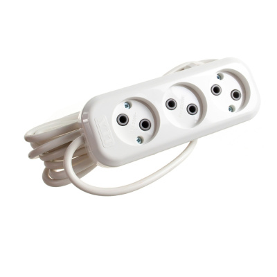 Удлинитель сетевой LUX У3-0-05 3-местный б/заз., 250В 10А, 5м