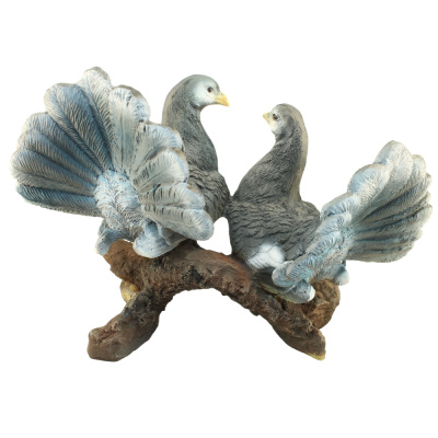 Голуби Пара на ветке (серые)