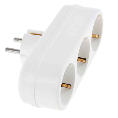 Тройник TOKER 3L3 линейный с з/к 220В 16А (белый)