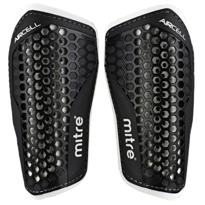 Щитки футб. "MITRE Aircell Speed"арт.S70005BJ7, р.M,без гол,без застежек,подкл.из ЭВА,пласт,чер-бел