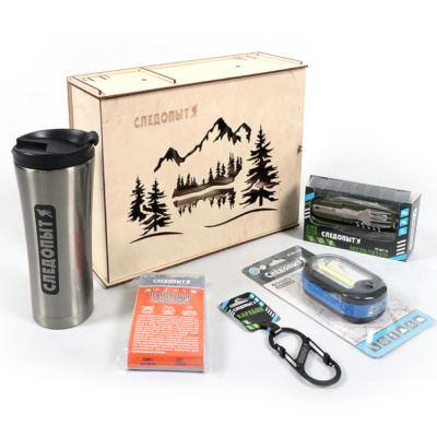 Подарочный набор "СЛЕДОПЫТ - Перевал" (коробка фанерная, термомешок, термокружка, мультитул, фонарь,