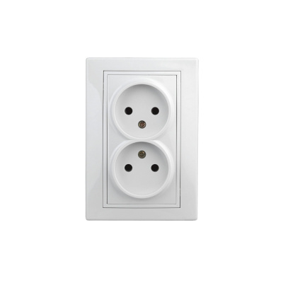 Розетка 2х2P, 16А-250В, IP20, СУ, белый Intro Plano 1-204-01 