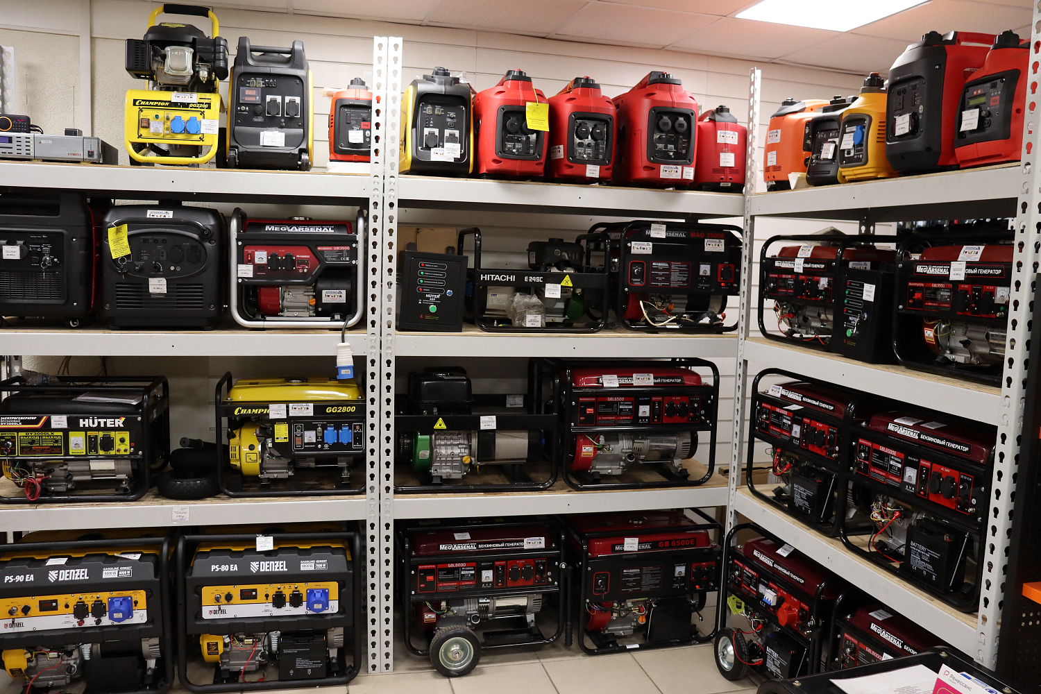 Немного о бензогенераторах