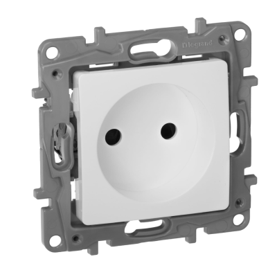 Розетка без заземления со шторками белая винтовые зажимы