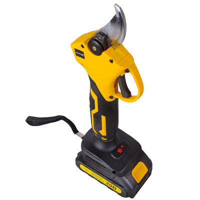 Секатор аккумуляторный  CP-20Li EA+ Huter (в комплекте с 1 АКБ и ЗУ)