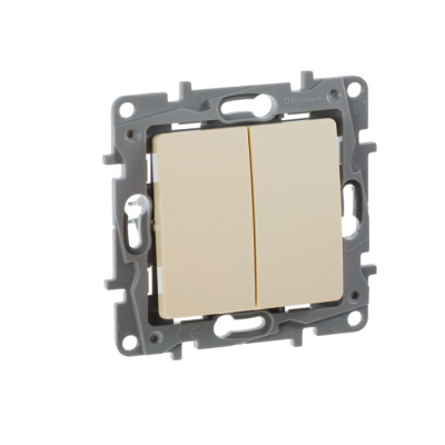 Выключатель двухклавишный слоновая кость безвинтовые зажимы 10АХ ETIKA 