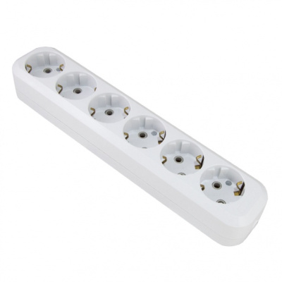 Колодка 6 гнезд с заземлением AБС-пластик