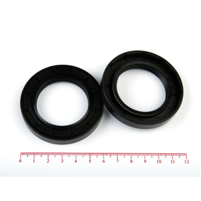 Сальник (манжета армированная) 2-40x62x10