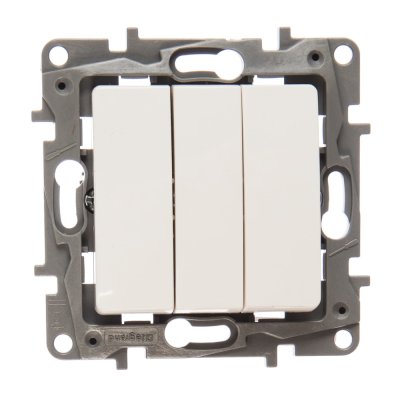 Выключатель трехклавишный белый 10АХ