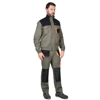 Куртка "СИРИУС-МАНХЕТТЕН" короткая, оливковая с оранжевым и черным р.  96-100/170-176